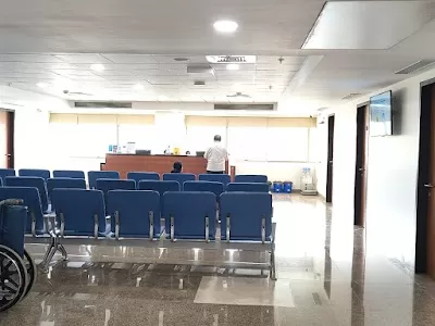 Dr. Bipin Vibhute - Liver Transplant & HPB Surgeon in Pune