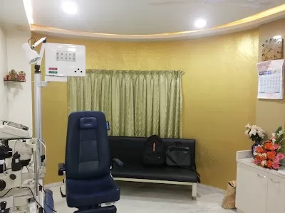 Pandya Eye Hospital Dr Nishidh Pandya | Multispecialty Eye Hospital In Vadodara
