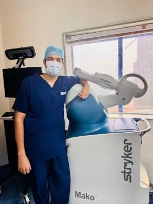 The Center for Hip Surgeries - Dr DP Sharma | Hip Replacement Surgeon Noida