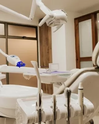Camila Paredes Odontología