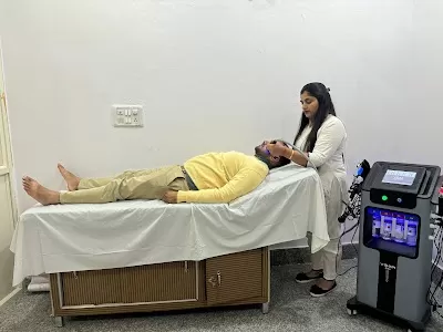 Veda Health Hospital – Expert Sexologist and Ayurvedic Healing in Gurugram