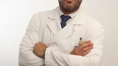 Doctor Javier Hernández López. Traumatólogo