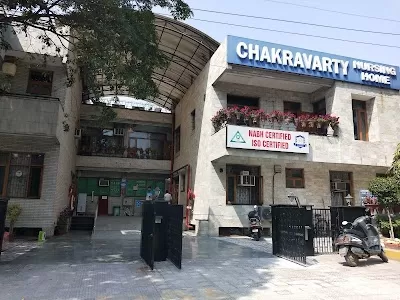 Chakravarty Nursing Home