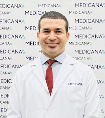 Prof. Dr. Turan Çalhan - Gastroenteroloji Bölümü, Medicana Bahçelievler Hastanesi, İstanbul