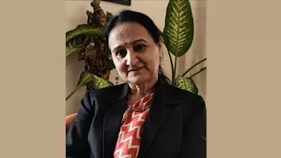 Dr Chandan Kachru - Best Gynecologist at Cloudnine Hospital, Gurugram