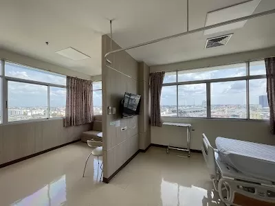 Navamin 9 Hospital