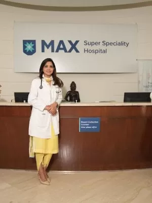 Dr. Rashmi Pandove - Pediatrician & best child specialist in Mohali