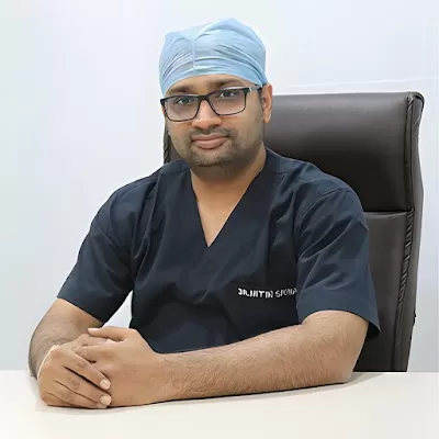 Dr. Nitin Singhal Robotic Cancer Surgeon