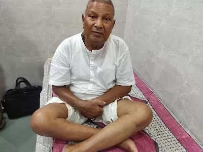 Dr. Vivek Sharma