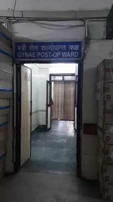 Lady Hardinge Hospital, Gynae Post-Operation Ward