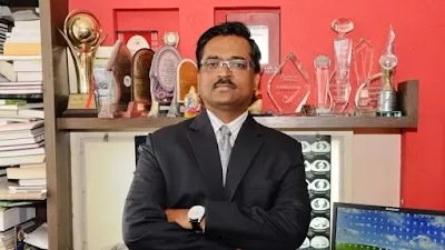 Dr. Shailesh Bondarde - Oncologist in Nashik