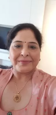 Dr. Manjeet Arora- Obstetrics And Gynaecologist In New Delhi