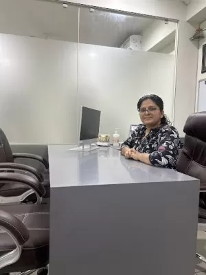 Dr Kosha Patel | Nephrologist in Paldi