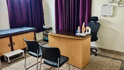 Atlas Orthocare Clinic by Dr Ssamy C Ajay-MS Ortho(AIIMS) MRCS(England) Ex SR (JIPMER&AIIMS) Best Orthopaedic surgeon-Chennai