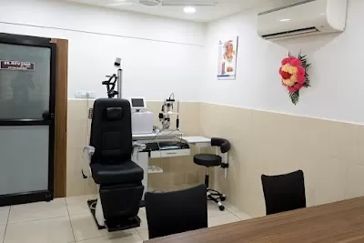 Om Eye and Uro care