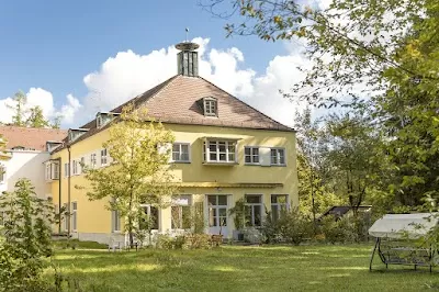 Dynamic Psychiatric CLINIC Menterschwaige