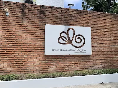 Centro Otológico Deive Maggiolo