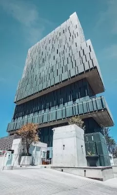 DEL PRADO MEDICAL TOWER