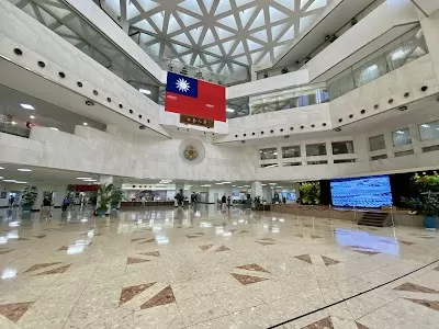 臺北榮民總醫院 中正樓大廳