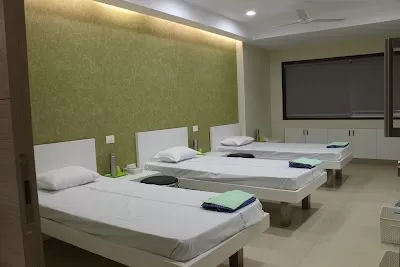 K K Eye Institute