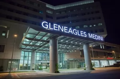Dr Goh Chuan Yong (Infant & Child Specialist)儿科医生 Paediatric Clinic Gleneagles Hospital Johor
