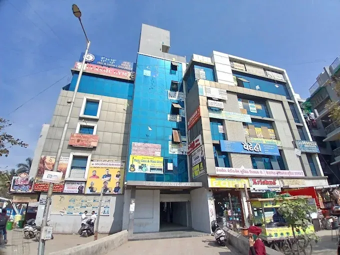 Dr Nirav Patel - Best Gynecologist in Vastral | Normal Delivery Doctor | Laparoscopic Gynecologist in Vastral
